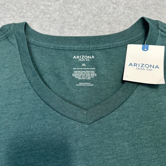 Bundle of 2 T-Shirt Men XL Green V-Neck Pullover Short Sleeve Lightweight Casual - Picture 8 of 10